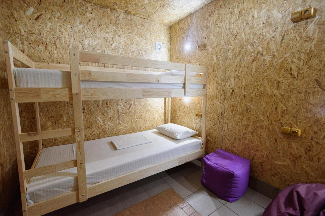 Maiami Hotel Никопол Екстериор снимка