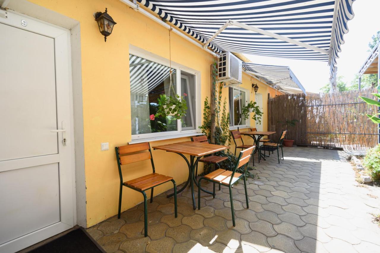 Maiami Hotel Никопол Екстериор снимка