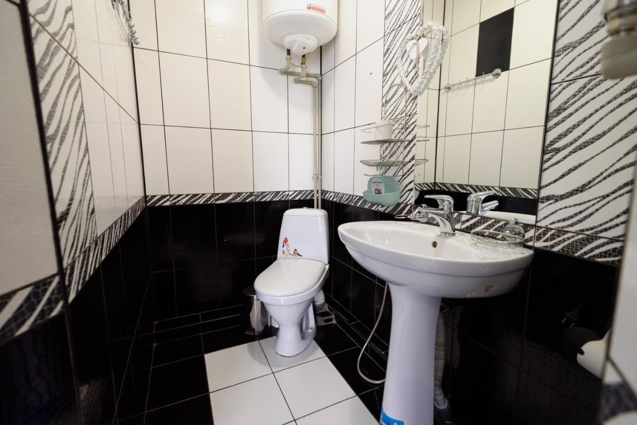 Maiami Hotel Никопол Екстериор снимка