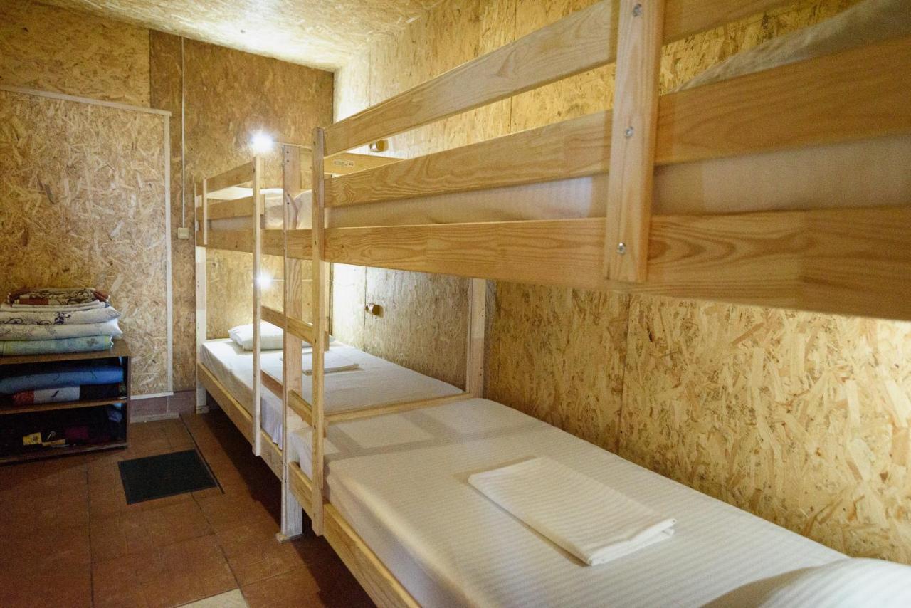 Maiami Hotel Никопол Екстериор снимка